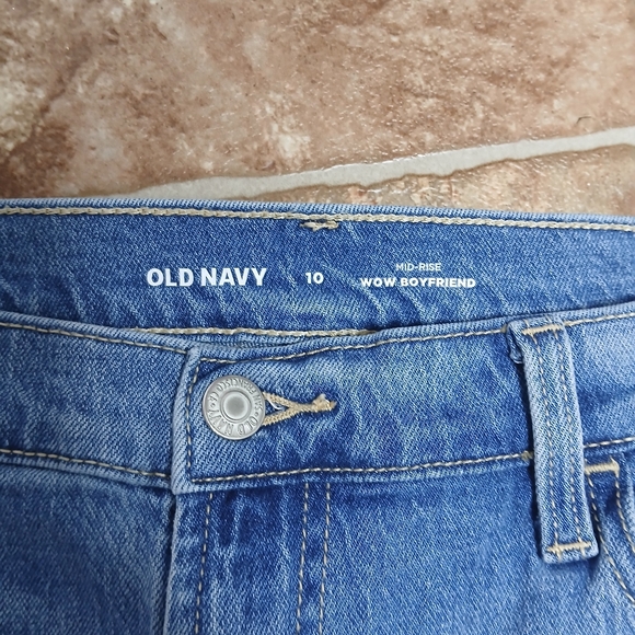 Old Navy Mid-rise WoW Boyfriend Blue  Jeans Size 10 - Picture 3 of 5